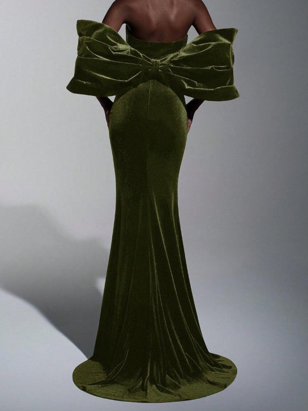 Olive Green Elegant Women's Velvet Strapless Bow Mermaid Maxi Gown